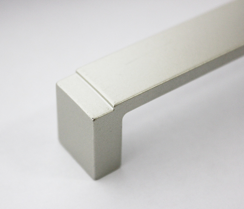 Лидеры продаж модульных кухонь, Регина Кухонный гарнитур Экспозиция 18